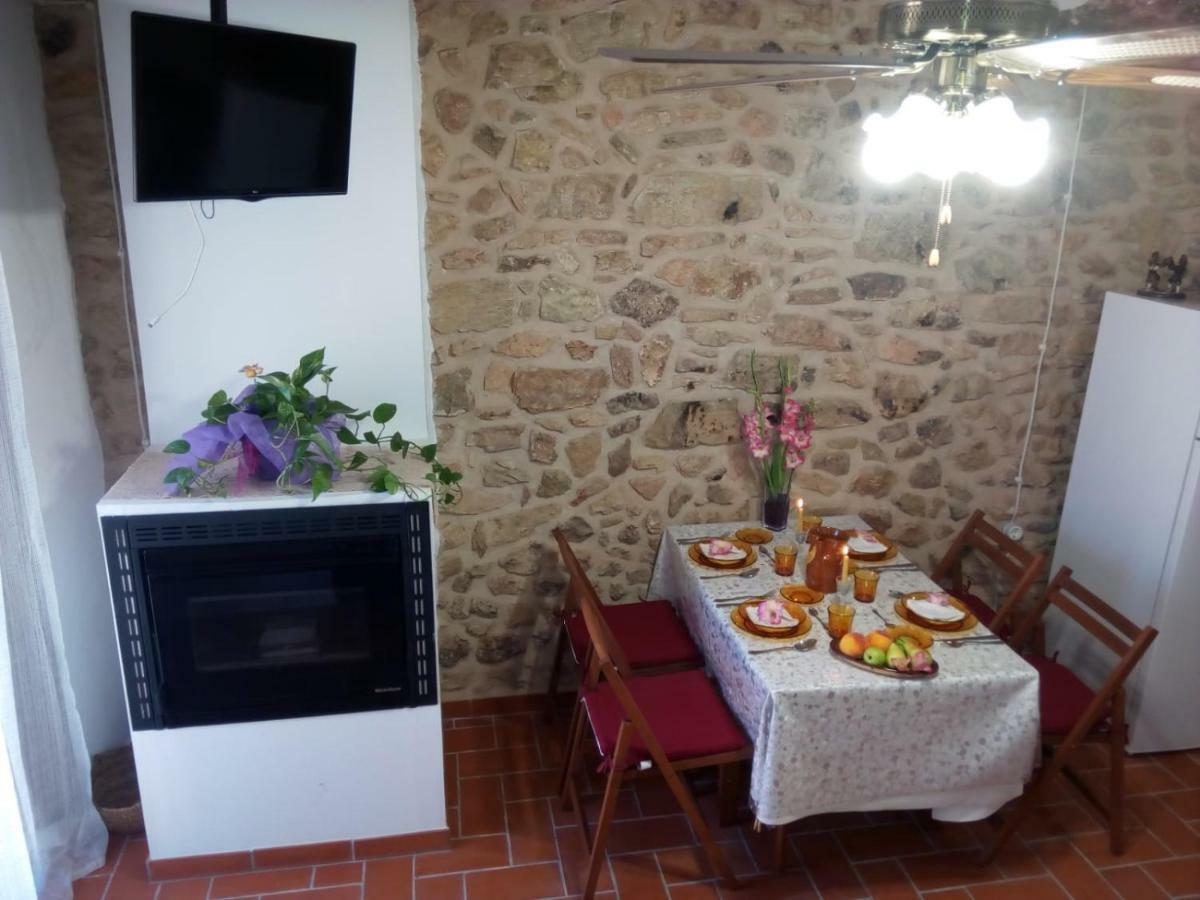 הוילה Tivissa Ca La Llum מראה חיצוני תמונה